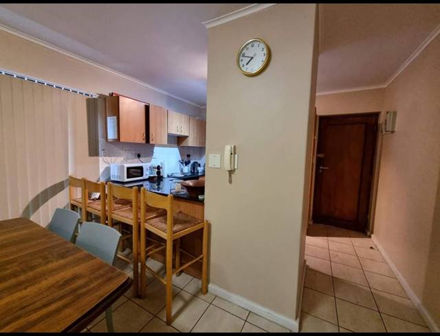 2 BEDROOM PROPERTY TO RENT IN LA COLLINE